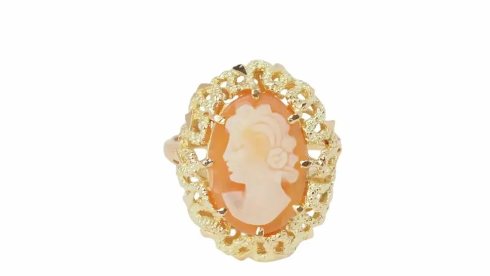 Bague vintage en or jaune et camée