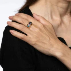 Bague vintage en or jaune avec améthyste et topaze bleue