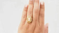 Bague vintage en or jaune et camée