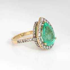 Bague vintage en or jaune 14 carats avec diamants et émeraude de 8,45 ct, taille poire