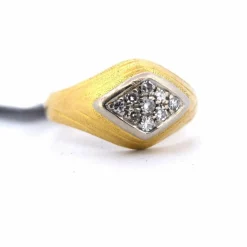 Bague vintage en or jaune et diamants des années 60
