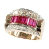 Bague vintage en or, rubis et diamants années 1950