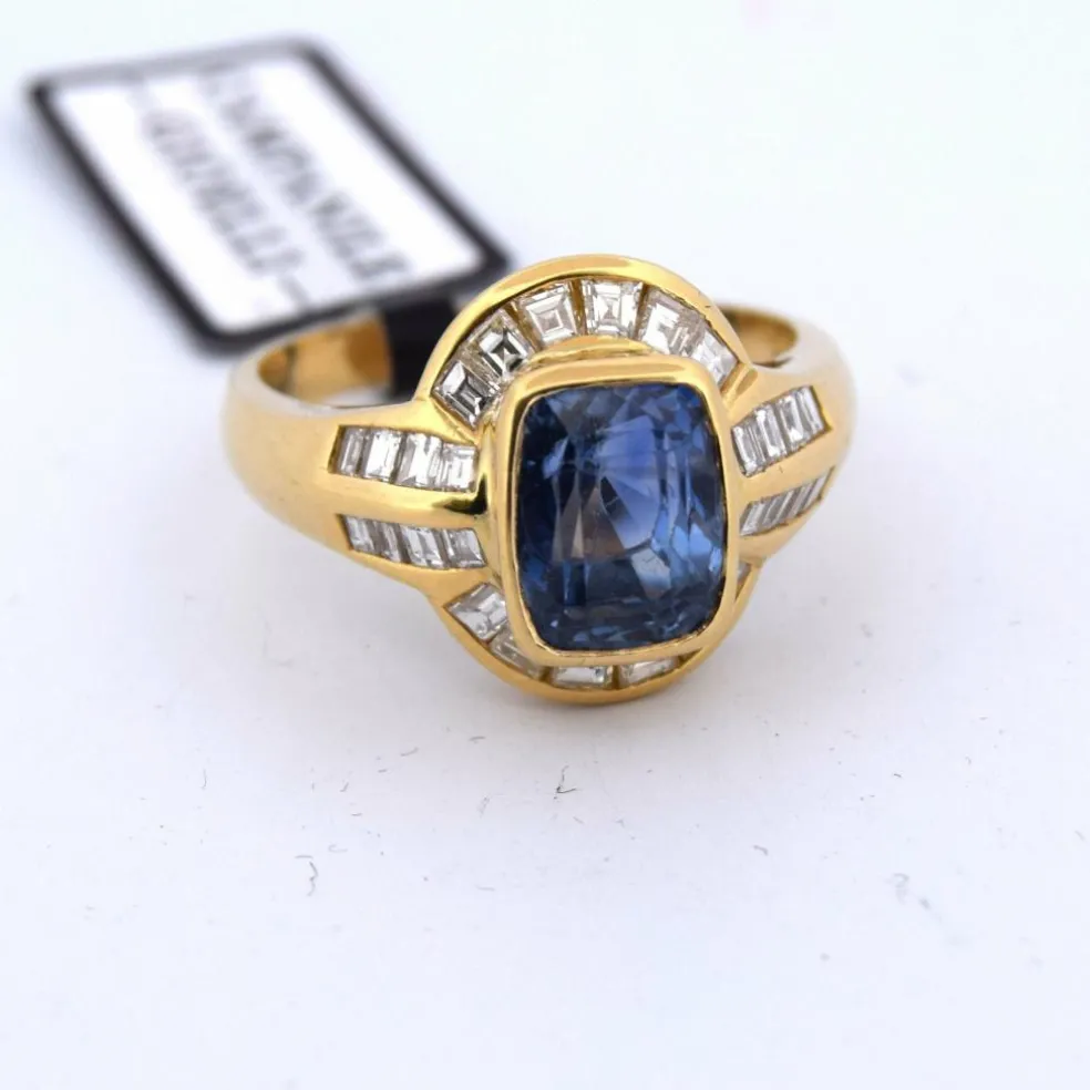 Bague vintage en saphir et diamant