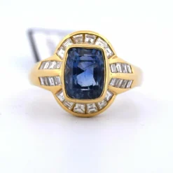 Bague vintage en saphir et diamant