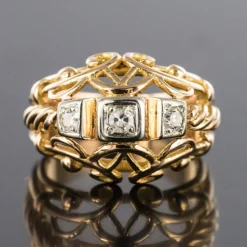 Bague vintage fils d'or rose et diamants