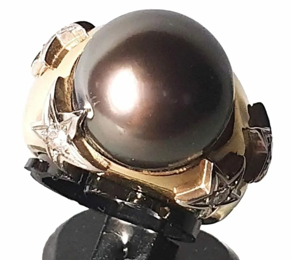 Bague vintage jonc or jaune, perle de TahitiI et motifs étoilés diamants