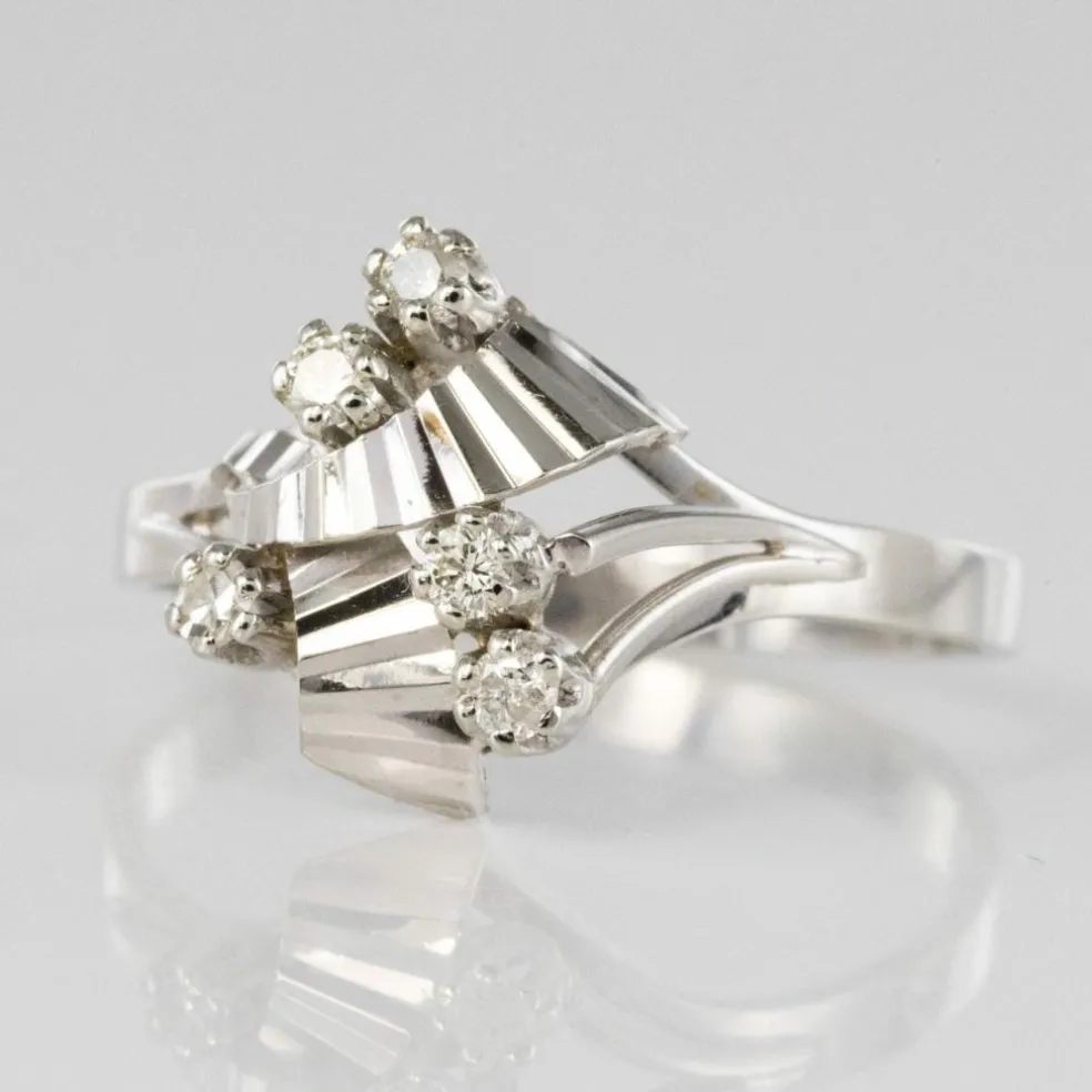 Bague vintage or blanc diamants