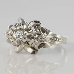 Bague vintage or blanc diamants