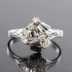 Bague vintage or blanc diamants