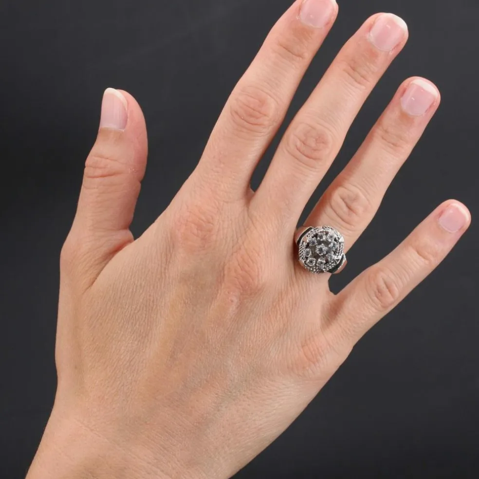 Bague vintage or blanc saphirs blancs
