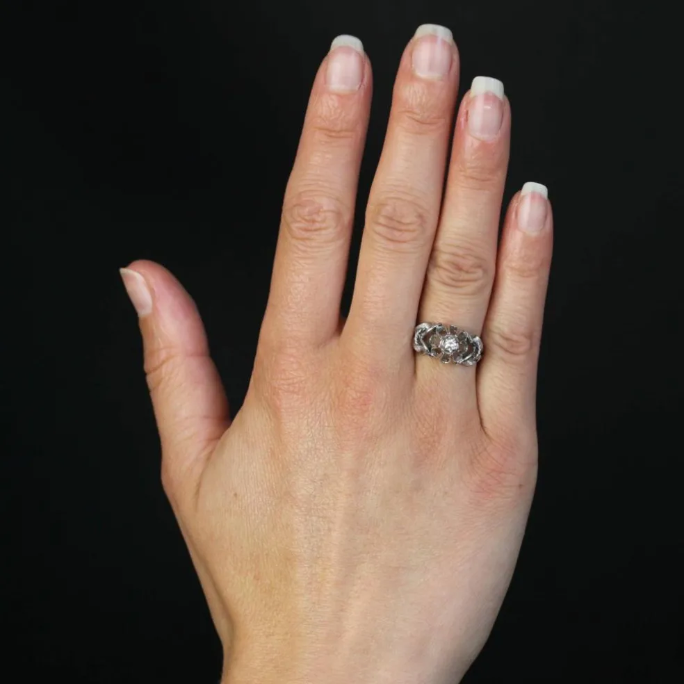 Bague vintage or blanc saphir blanc solitaire