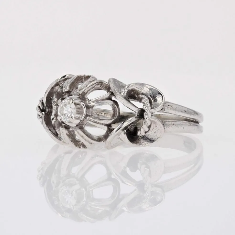 Bague vintage or blanc saphir blanc solitaire