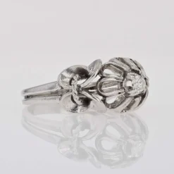Bague vintage or blanc saphir blanc solitaire