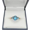 Bague vintage or et topazes bleues