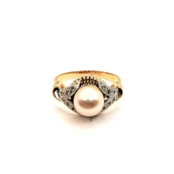 Bague vintage or jaune et perle de culture