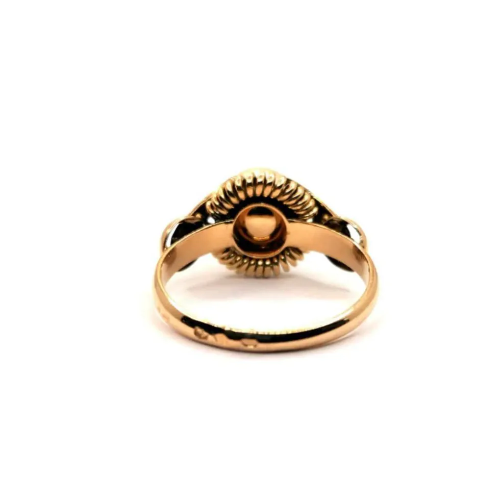 Bague vintage or jaune et perle de culture