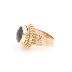 Bague Vintage Or jaune Grenat