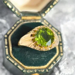Bague vintage or péridot