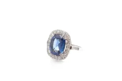 Bague vintage saphir de 4,36cts