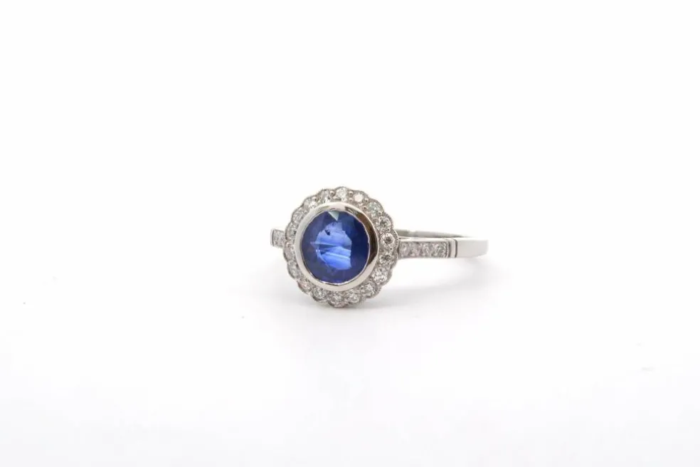 Bague vintage saphir et diamants en platine