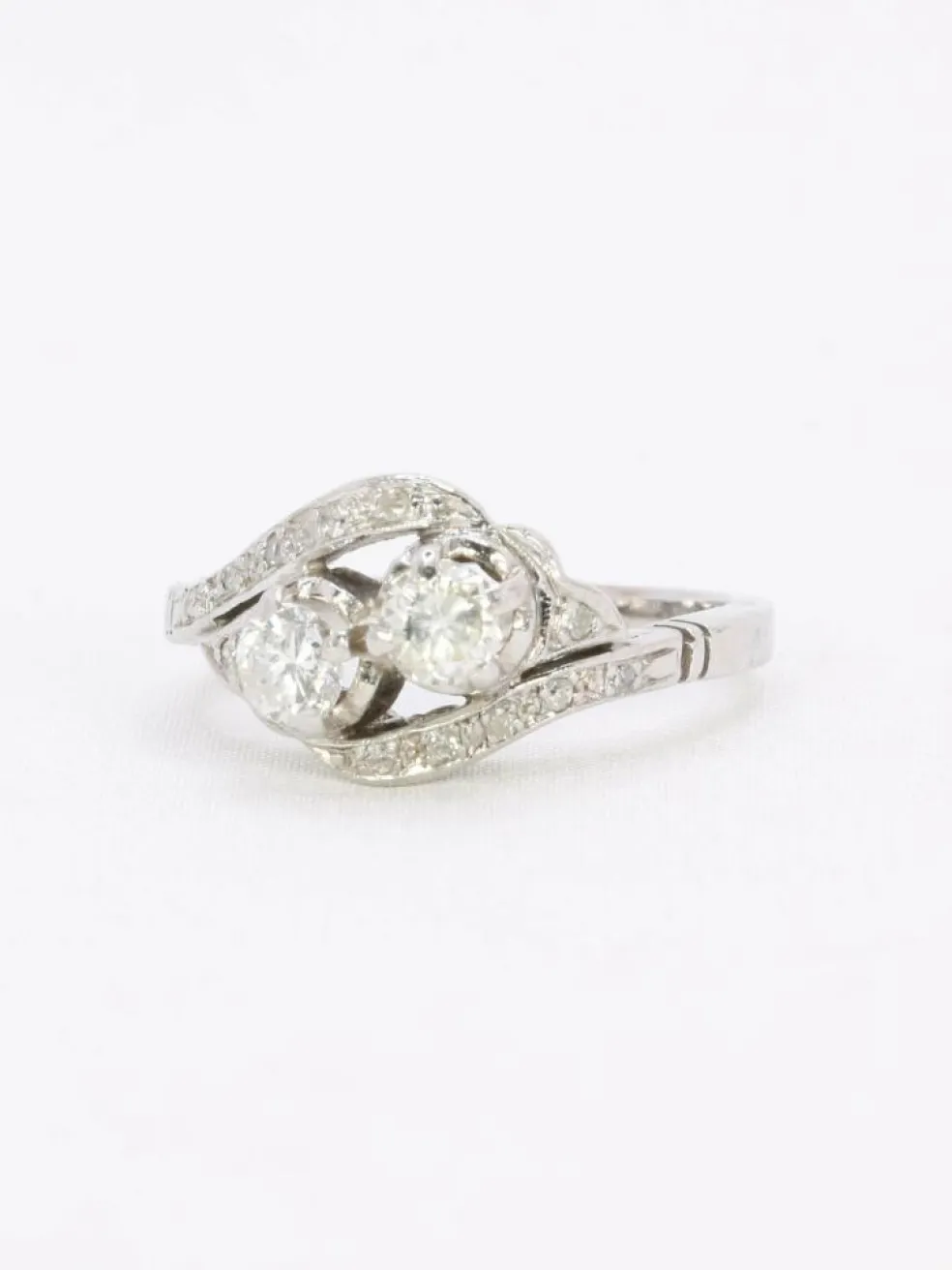 Bague vintage toi et moi or blanc diamants