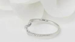 Bague Zig Zag or blanc diamants
