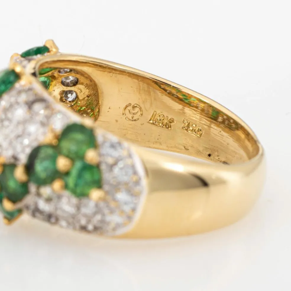 Bague zigzag en or jaune, émeraude et diamants des années 80
