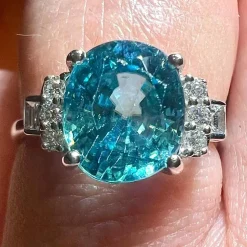 Bague zircon bleu naturel diamants
