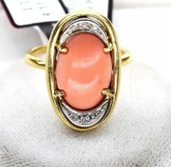 Bagues en or jaune, corail et diamants '70