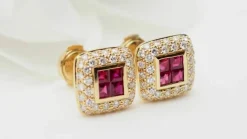 Boucles d'oreille en or jaune, rubis et diamants