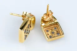 Boucles d'oreilles 18 carats Or jaune 0.20ct Saphir