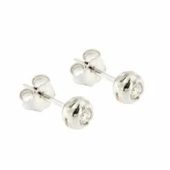 Boucles d'oreilles à pointe lumineuse en diamant de 0,20 ct
