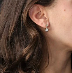 Boucles d'oreilles anciennes diamants trembleuses