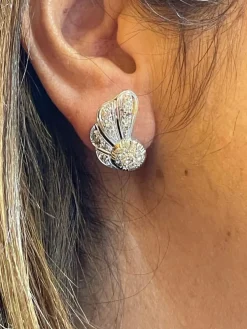 Boucles d’oreilles ancienne en or blanc, argent et platine