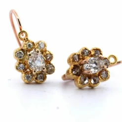 Boucles d'oreilles anciennes en diamant