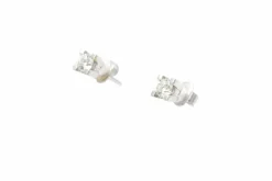 Boucles d'oreilles Années 70 en or blanc 18 carats serties de diamant