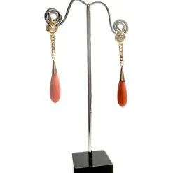 Boucles d'oreilles Art Déco corail perles diamants