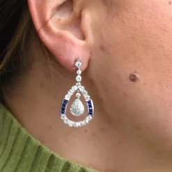 Boucles d'oreilles Art Déco en saphir et diamant