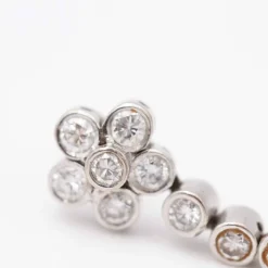 Boucles d'oreilles avec perle d'Australie et diamants