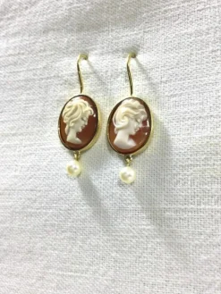 Boucles d'oreilles Camées Et Perles