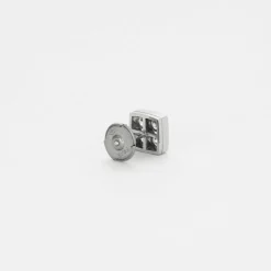 Boucles d'oreilles carrés or blanc et diamants