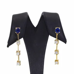 Boucles d'oreilles Ceylan en or et saphirs.
