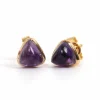 Boucles d'oreilles contemporaines en or jaune 18 carats serties d'améthystes