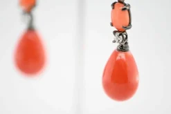 Boucles d'oreilles corail diamants Or noir