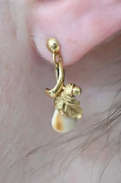 Boucles d'oreilles dents de biche en or blanc