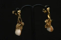 Boucles d'oreilles dents de biche en or blanc
