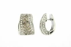 Boucles d'oreilles diamants blancs et bruns