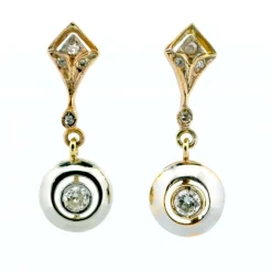 Boucles d'oreilles diamants, or et platine