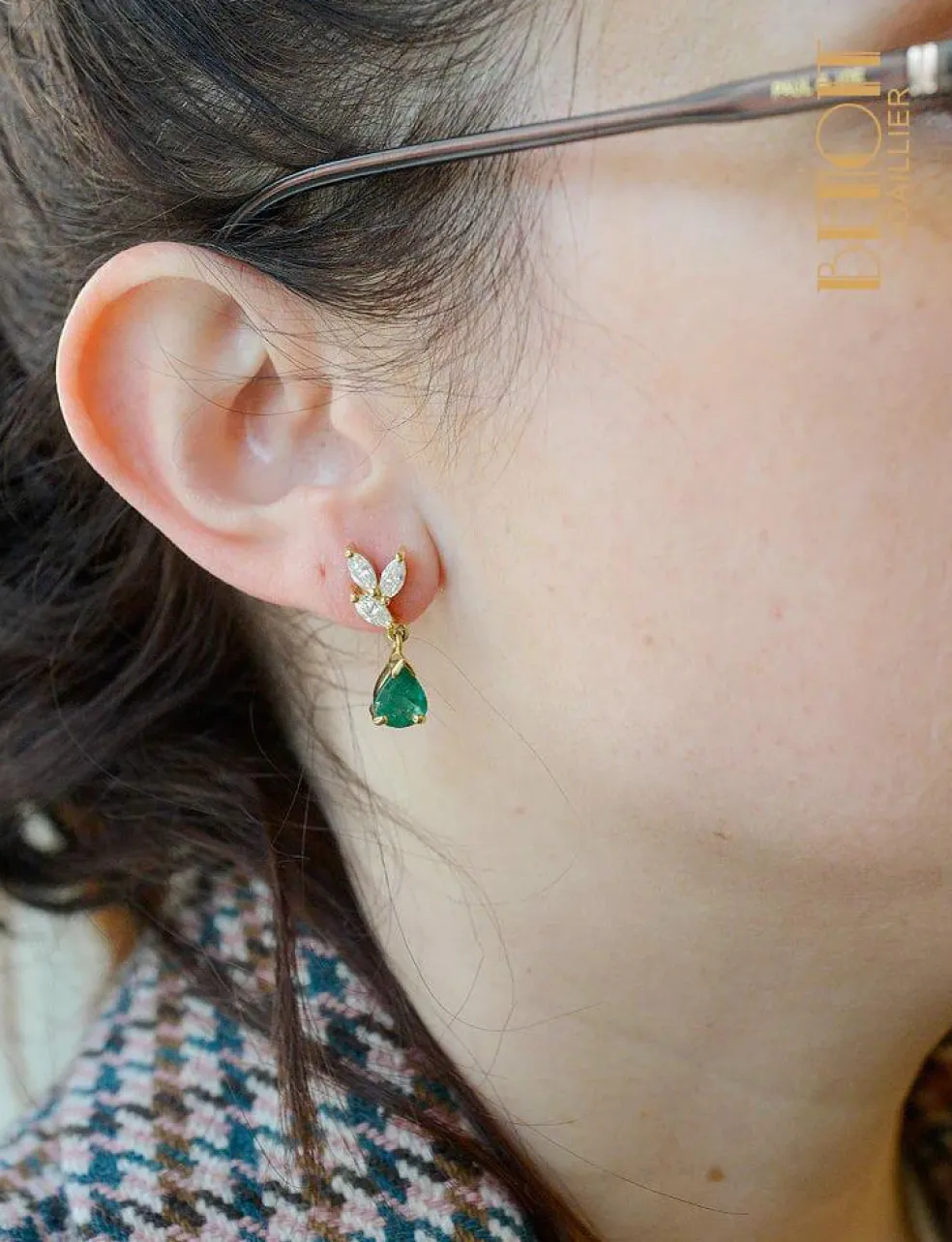 Boucles d'oreilles diamants émeraudes