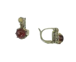 Boucles d’oreilles dormeuses or blanc, platine, grenat, opale